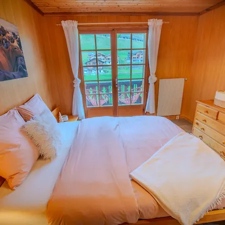 Appartement Aux Portes Du Soleil Avec Balcon *