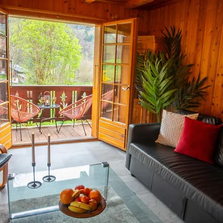 Portes Du Soleil, Vue 180 Degres ,acces Direct A Champery Apartment *